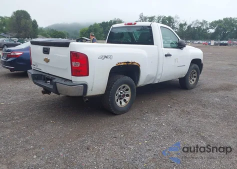2010 Chevrolet Silverado 1500 Work Truck из США, поврежденный, VIN 1GCPKPEA3AZ236772